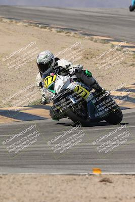 media/Oct-04-2025-CVMA (Sat) [[408bcdd6e4]]/Race 5-Amateur Formula Middleweight/